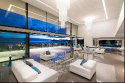 Cannes-Exceptional property