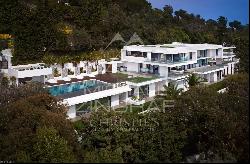 Cannes-Exceptional property