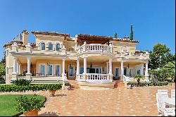 Traditional Villa in El Paraiso, Estepona