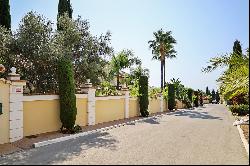 Traditional Villa in El Paraíso, Estepona