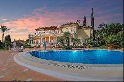 Traditional Villa in El Paraíso, Estepona