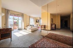 Apartment in Piazzetta Guastalla, Milano