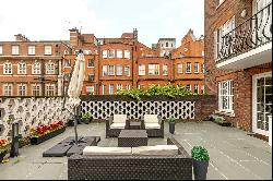 Park Mount Lodge, 12-14 Reeves Mews, Mayfair, London, W1K 2EG