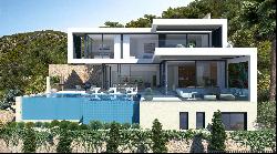 Luxury modern villa under construction