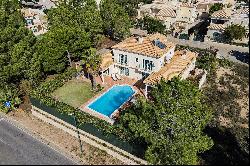 Detached house, 5 bedrooms, for Sale