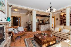 Detached house, 5 bedrooms, for Sale