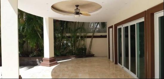 5551 - Cancún Centro, Villa Magna, Cancun 77500