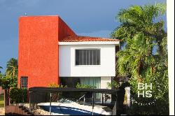 3535 - Cancún Zona Hotelera, Isla Dorada, Cancun 77500