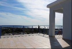 Fully Renovated Three Bedroom Villa in Peyia, Pafos