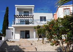 Fully Renovated Three Bedroom Villa in Peyia, Pafos