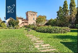 Stunning castle with a 13th-century tower for sale in Cortemaggiore