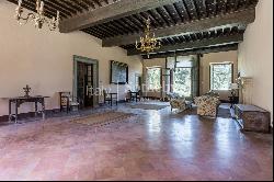 Prestigious Estate of the 16th century on the hills of Lucca