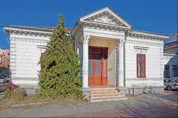 The Houses of Colonel Teodor Vera in the Jewish Quarter