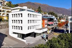 Residence Palace 1110: Modern 5,5 room apartment with terrace in Ascona for sale