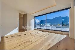 Luxury 5,5 room duplex-penthouse apartment with view on Lake Maggiore in Ascona for sale