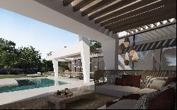 Luxury one-storey villa with private pool and ecological garden , Marbella 29660