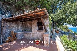 SEA VIEW VILLA FOR SALE PORTO SANTO STEFANO ARGENTARIO Romolini - Christie's