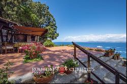 SEA VIEW VILLA FOR SALE PORTO SANTO STEFANO ARGENTARIO Romolini - Christie's