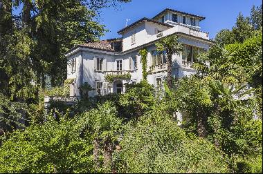 18th Century Villa, 6 Via Milano, Dizzasco, Lake Como, 22020