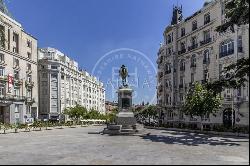 134 sqm flat for sale in Cortes, Madrid, Madrid 28014