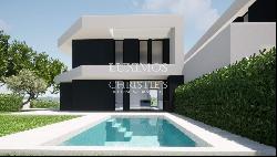 Land for construction of villa with swimming pool, Lagoa, Algarve