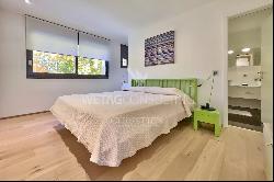 Modern villa with garden for sale in Lugano-Cureglia