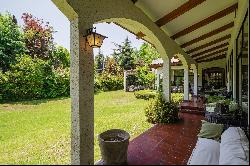 Mediterranean house with large garden.