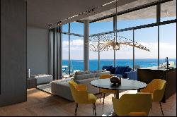 Luxury Three Bedroom Seaview Apartment in Larnaca