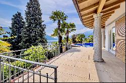 Mediterranean villa with guest house & view on Lake Maggiore in Locarno for sale