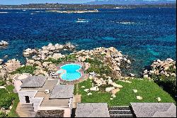 EXQUISITE WATERFRONT PROPERTY FOR SALE SOUTH CORSICA - ISLAND OF CAVALLO