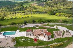 LUXURY DESIGN VILLA FOR SALE IN TUSCANY, VOLTERRA Romolini - Christie's