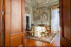 Stunning Historic mansion on the hills of Pistoia