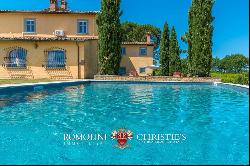 LUXURY VILLA VINEYARD FOR SALE TUSCANY AREZZO Romolini - Christie's