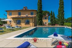 LUXURY VILLA VINEYARD FOR SALE TUSCANY AREZZO Romolini - Christie's