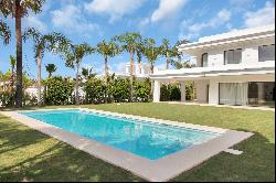 StylishVilla in Las Lomas del Marbella Club