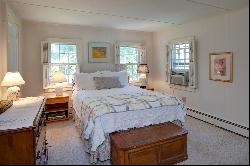 215 Scudder Road, Osterville