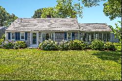 Cozy Cottage in West Hyannisport