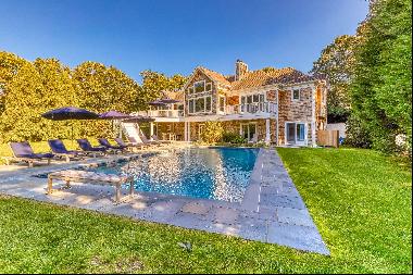 Beautifully Decorated East Hampton Home near Village and Beach