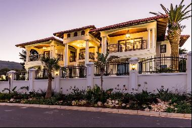 outstanding estate with luxury outfittings in the boland mountains