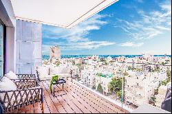 Spacious Seaview Apartment for Sale in the Arlozorov 17 Tower | Tel Aviv