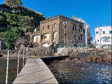 Property in Ischia