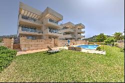 Three apartments and one penthouse for sale in modern apartment complex in Camp de Mar