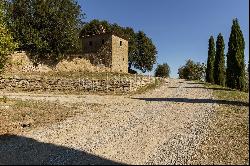 Panoramic borgo to be finished in Monte san Savino