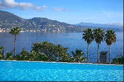 Exceptional Modern property near Monaco - Facing the sea.