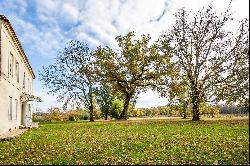 NATURE AND WINE TOURISM ON 40 HA - 35 MIN FROM BORDEAUX