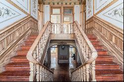 Palace, 13 bedrooms, for Sale