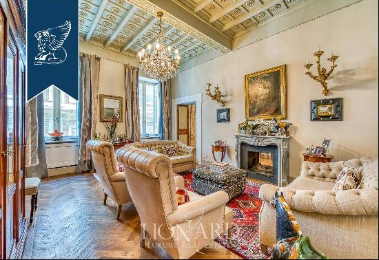 Luxury penthouse for sale in the centre of Rome, a stone's throw from the Vatican and Cast