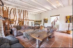 Rustic Finca el Pilar in a natural surroundings, Benahavs