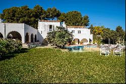 Large villa in Sol de Mallorca on a double plot and lots of development potential