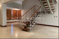 Penthouse with Majestic Views of Los Laureles